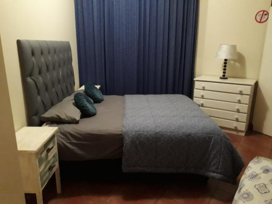 Marlborough Durban Beachfront South Beach Holiday Apartments Marine Parade Kamer foto