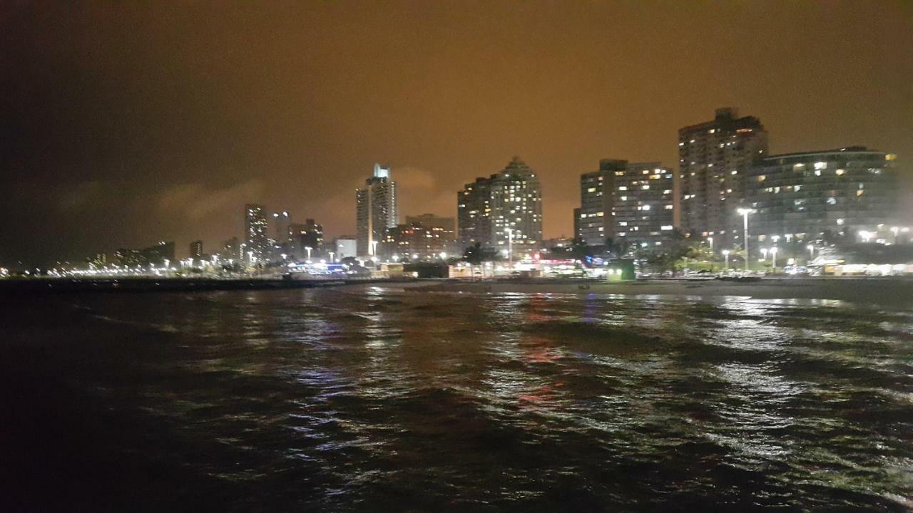 Marlborough Durban Beachfront South Beach Holiday Apartments Marine Parade Buitenkant foto